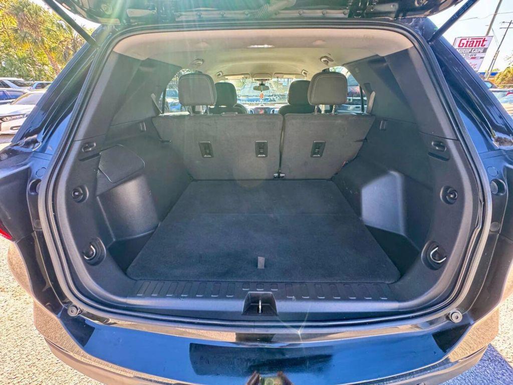 Chevrolet Equinox - Thumbnail 12