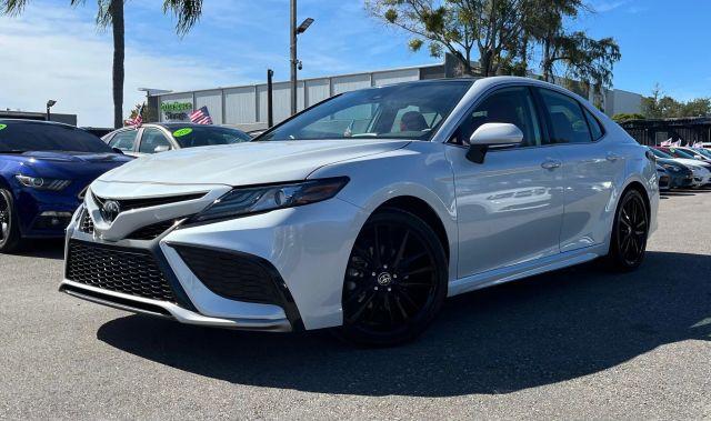 TOYOTA CAMRY - Thumbnail 4