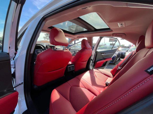 TOYOTA CAMRY - Thumbnail 5