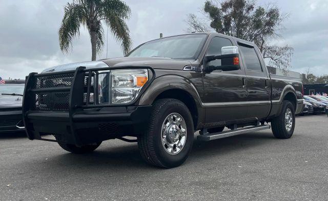 FORD F250 SUPER DUTY CREW CAB - Thumbnail 2