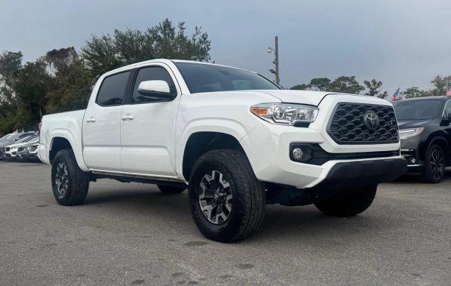 TOYOTA TACOMA DOUBLE CAB - Thumbnail 4