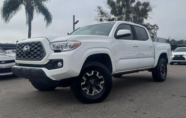 TOYOTA TACOMA DOUBLE CAB - Thumbnail 3