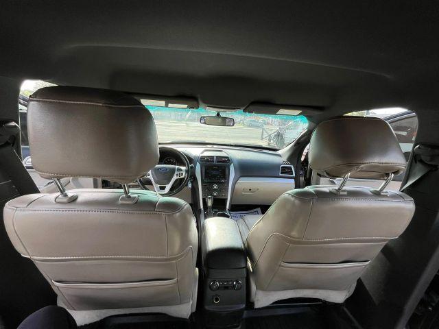 FORD EXPLORER - Thumbnail 5