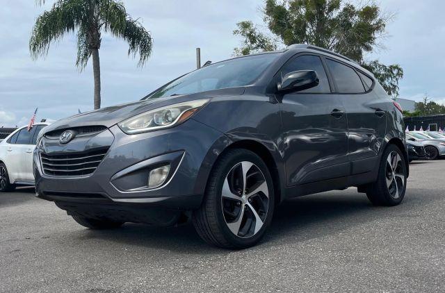 HYUNDAI TUCSON - Thumbnail 2