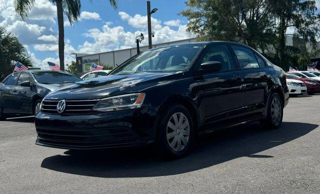 VOLKSWAGEN JETTA - Thumbnail 2