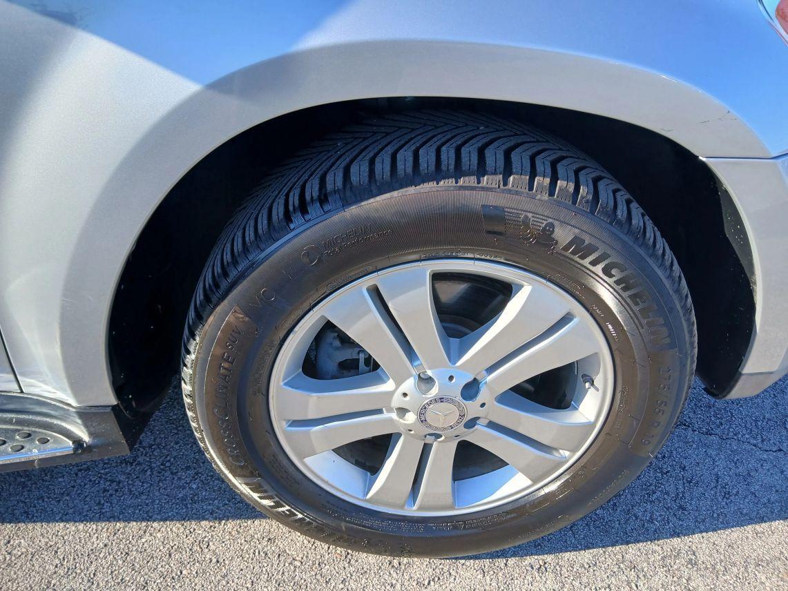 Mercedes-Benz GL-Class - Thumbnail 20