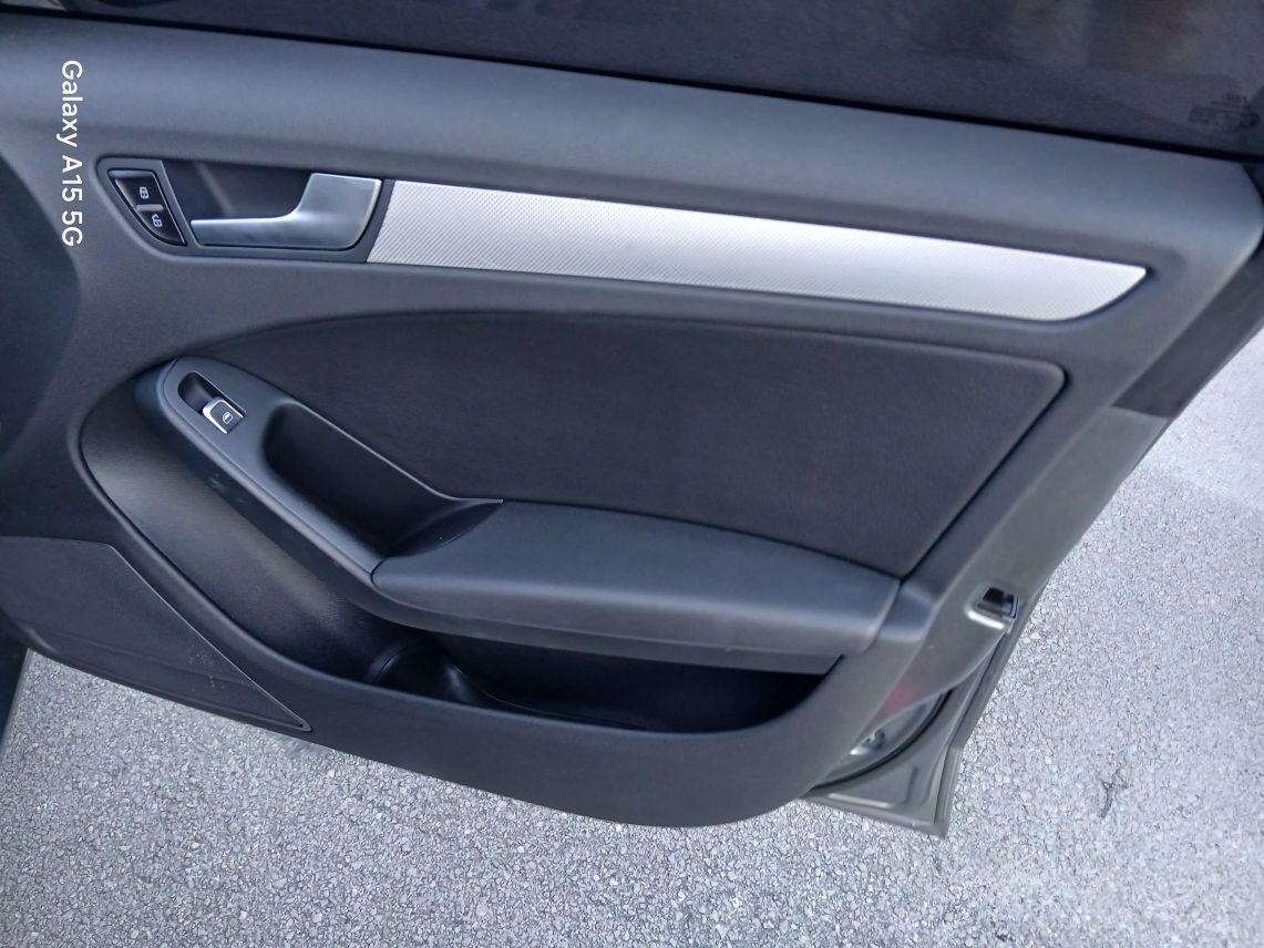 Audi A4 - Thumbnail 17