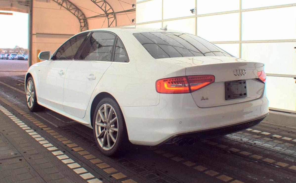Audi A4Premium Plus - Thumbnail 6