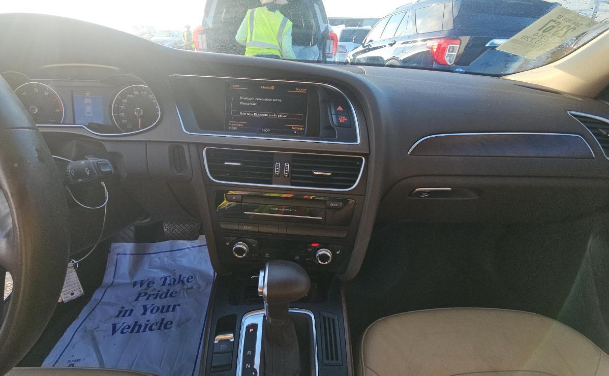 Audi A4Premium Plus - Thumbnail 10