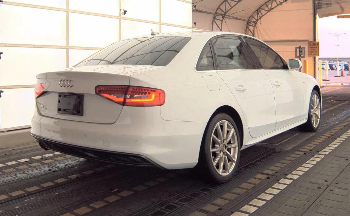 Audi A4Premium Plus - Thumbnail 4