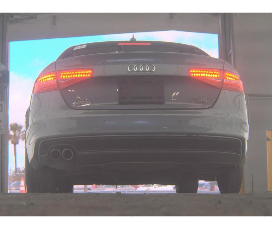 Audi A42.0T Quattro Premium 4Dr Sedan - Thumbnail 4