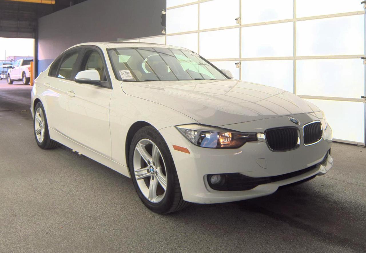 Bmw 320I4Dr Sedan - Thumbnail 4