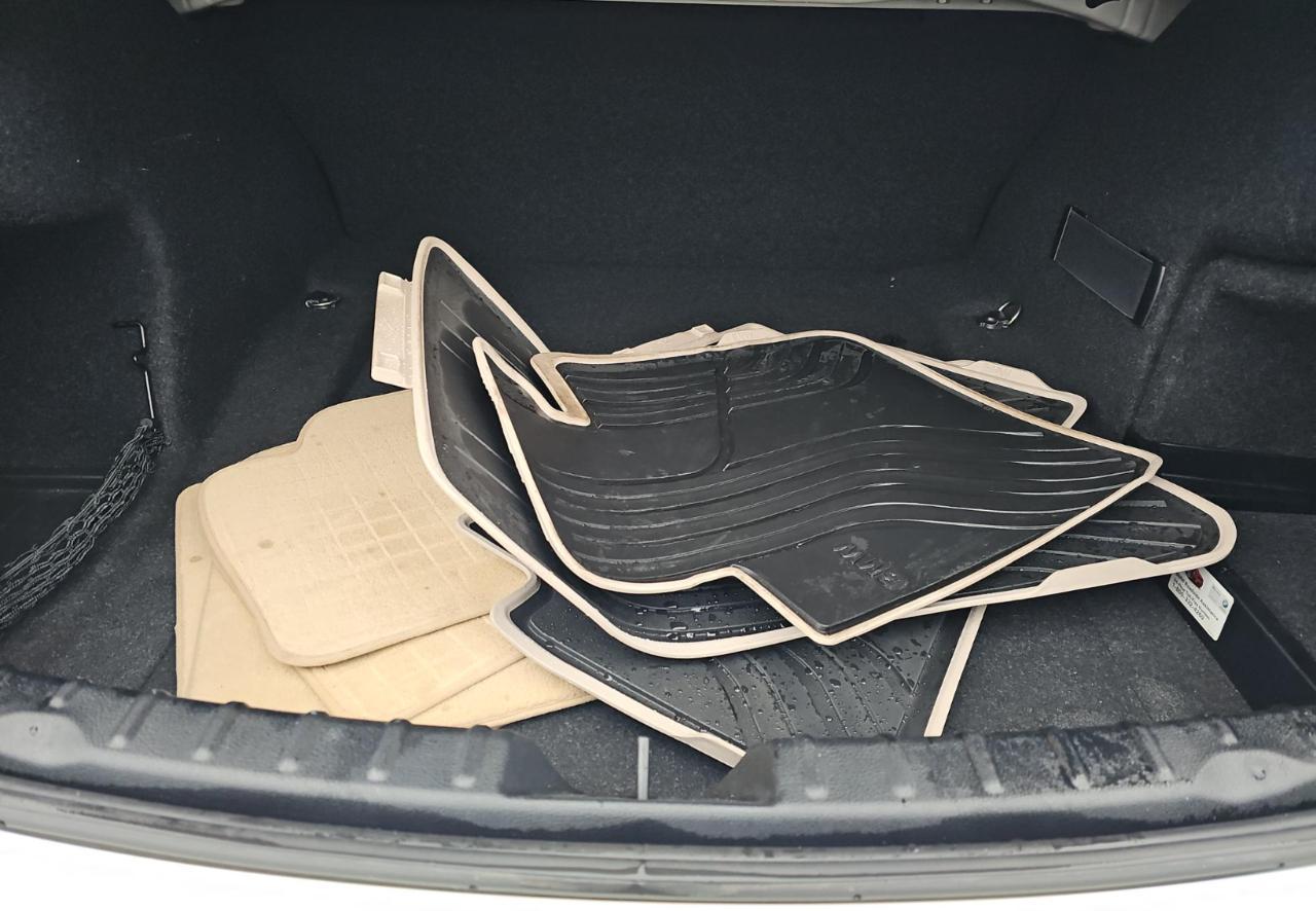 Bmw 320I4Dr Sedan - Thumbnail 17