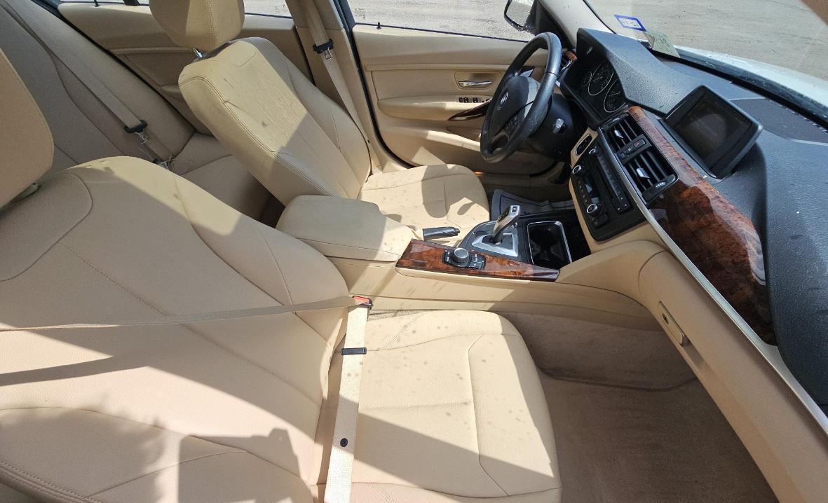 Bmw 320I - Thumbnail 8