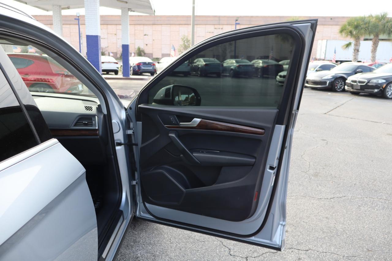 Audi Q52.0 Tfsi Tech Premium Plus - Thumbnail 11