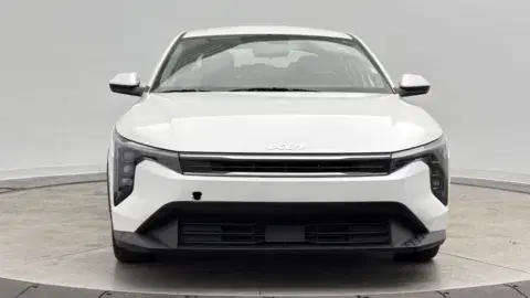 Kia K4 Lxs - Thumbnail 3