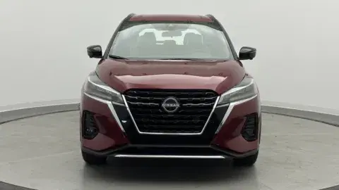 Nissan Kicks Sr - Thumbnail 3