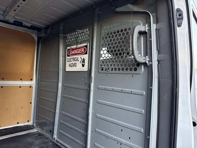 Nissan Nv2500 Hd Sv - Thumbnail 15