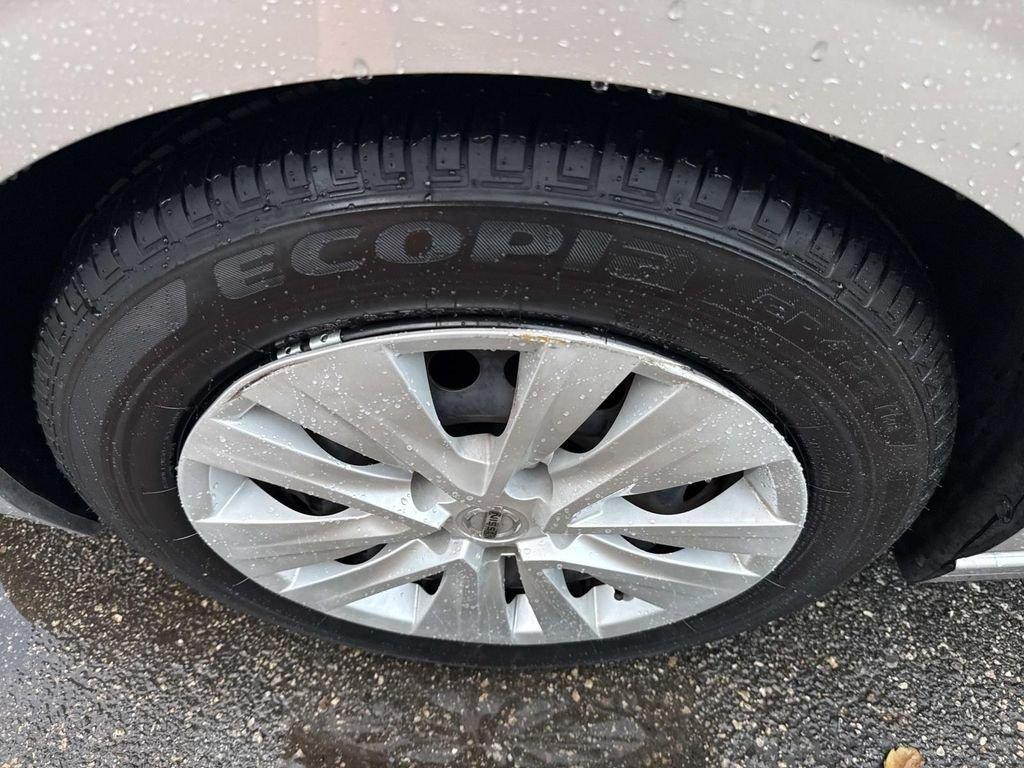 Nissan Sentra S - Thumbnail 13