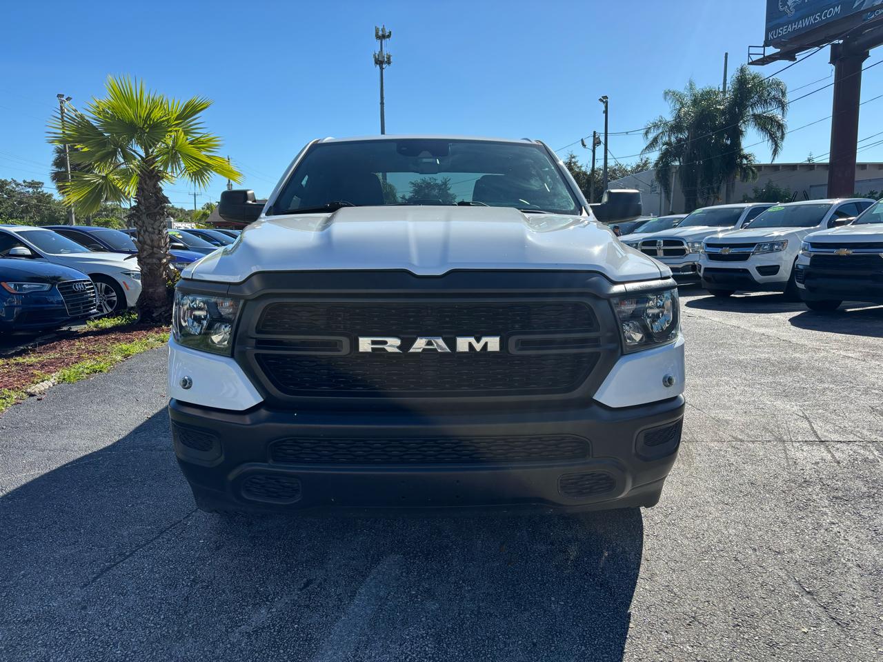 Ram 1500Tradesman Quad Cab 2Wd - Thumbnail 2