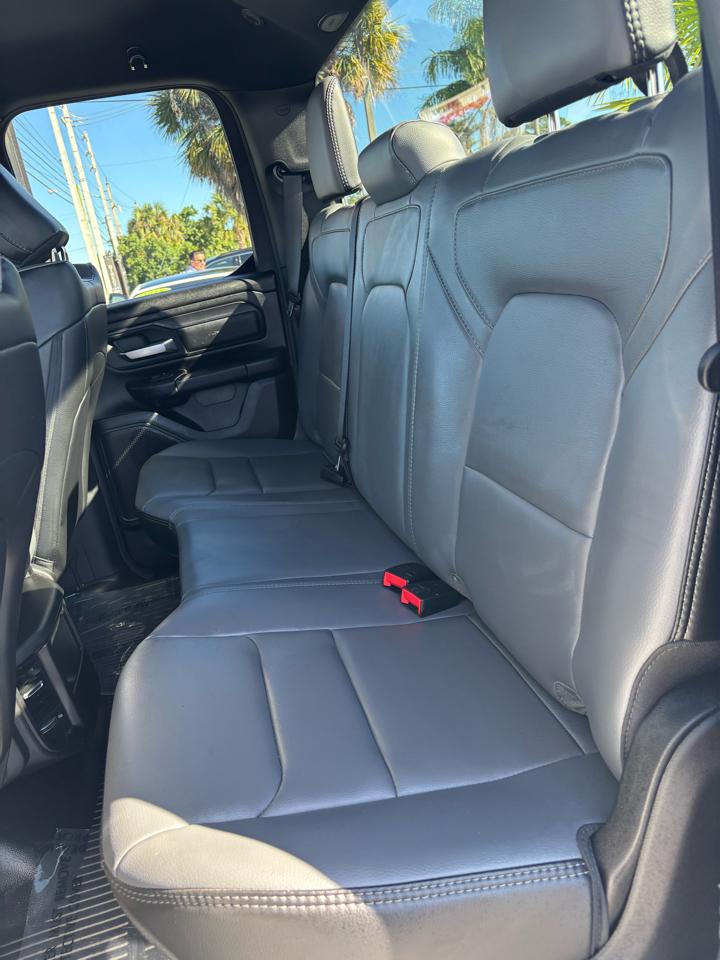 Ram 1500Tradesman Quad Cab 2Wd - Thumbnail 8