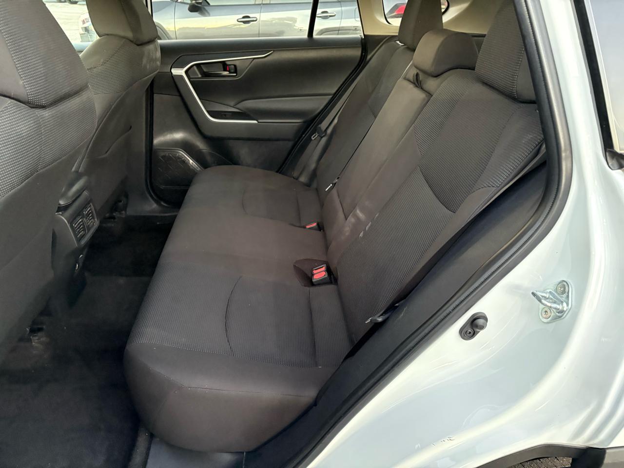 Toyota Rav4Le - Thumbnail 10