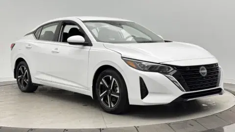 Nissan Sentra Sv - Thumbnail 4