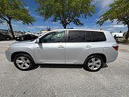 Toyota Highlander Sport - Thumbnail 3