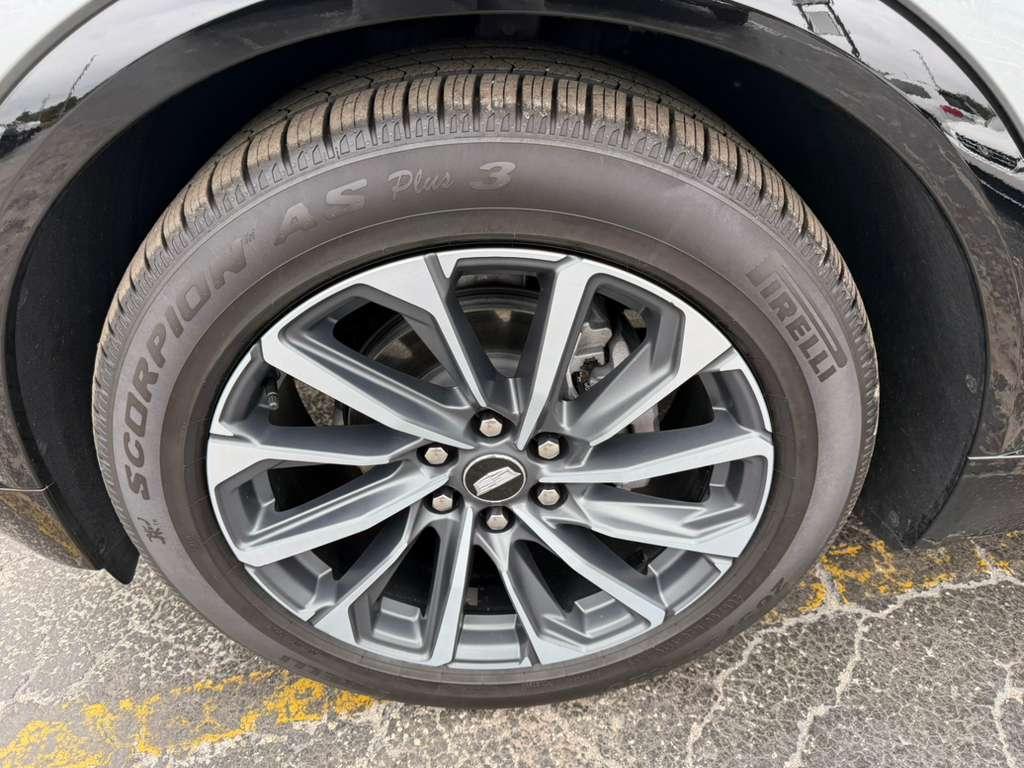 Cadillac Lyriqsport-2 - Thumbnail 9