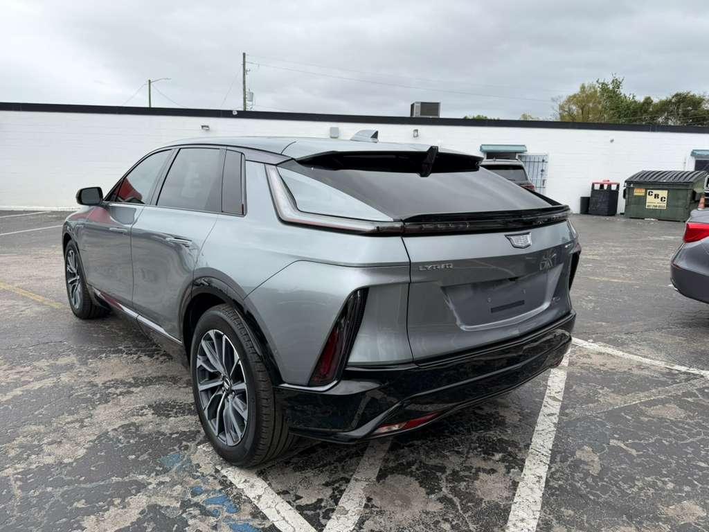 Cadillac Lyriqsport-2 - Thumbnail 5