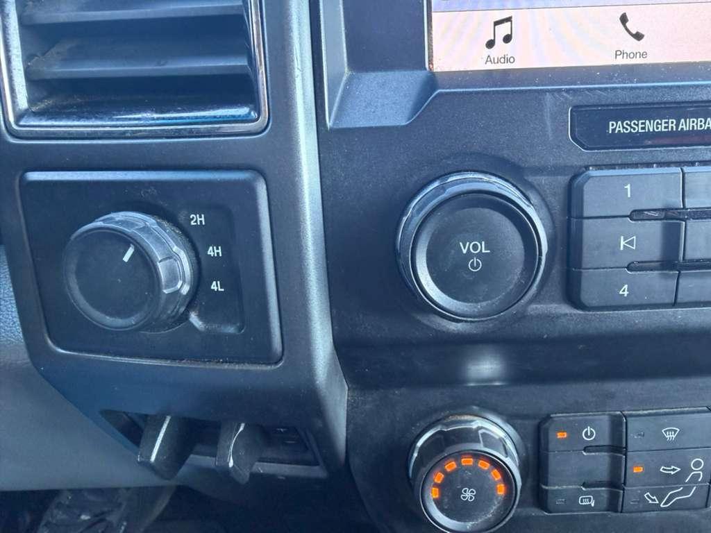 Ford F-250 Sdxlt Crew Cab Long Bed 4Wd - Thumbnail 19