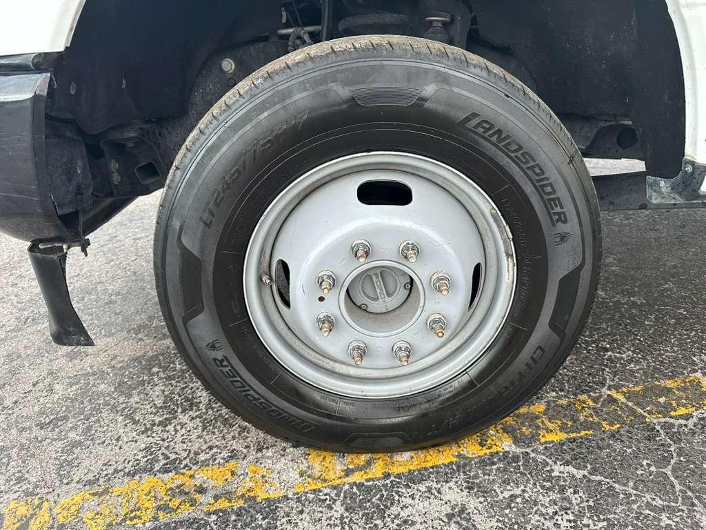 Ford F-350 Sdxl Crew Cab Long Bed Drw 4Wd - Thumbnail 9