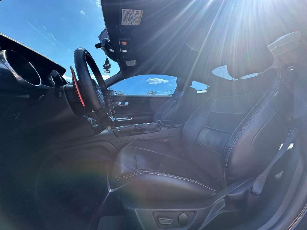 Ford Mustanggt Coupe - Thumbnail 11