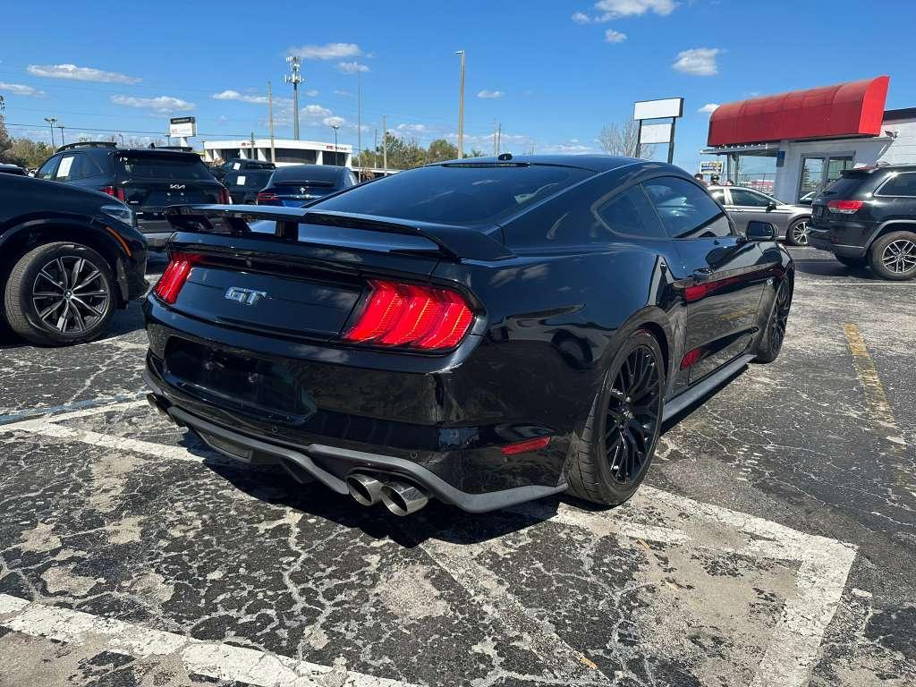 Ford Mustanggt Coupe - Thumbnail 7