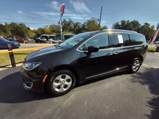 CHRYSLER PACIFICA - Thumbnail 3