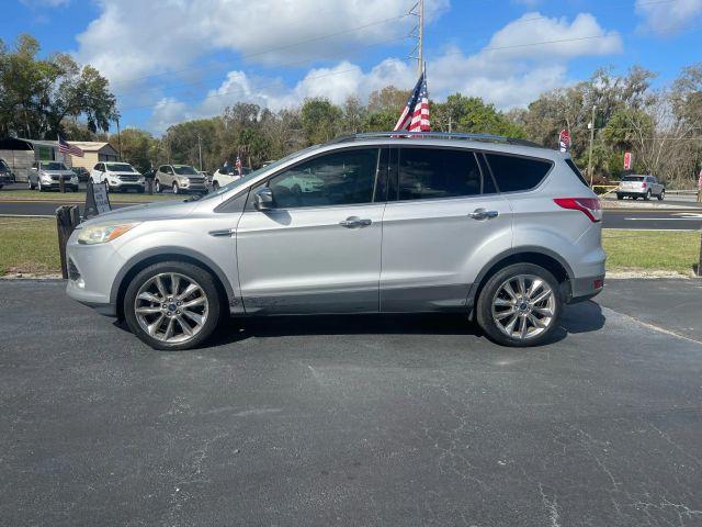 FORD ESCAPE - Thumbnail 4