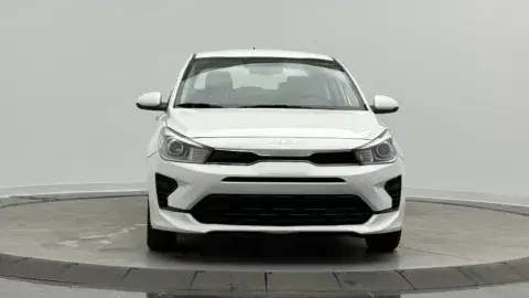 Kia Rio S - Thumbnail 3