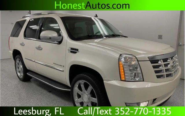 CADILLAC ESCALADE - View 1