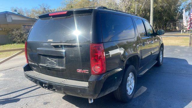 GMC YUKON XL 1500 - Thumbnail 5