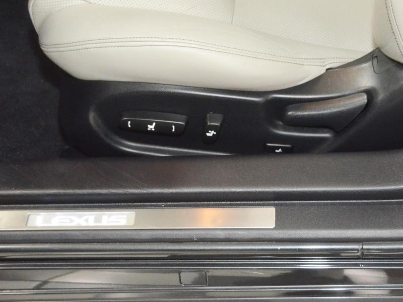 Lexus Is 350C Luxury Package *Navigation*Luxury Pkg*Park Assist*30,000 Miles* - Thumbnail 19