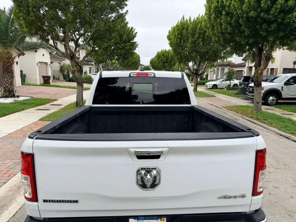 Ram 1500 Crew Cab - Thumbnail 10