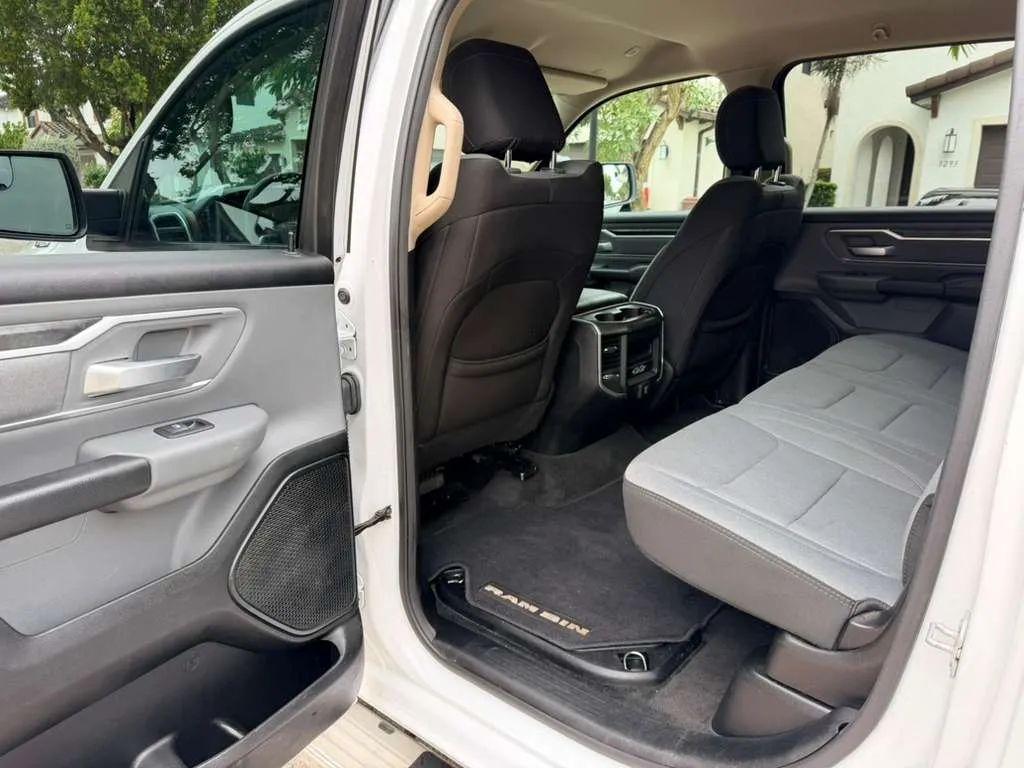 Ram 1500 Crew Cab - Thumbnail 13