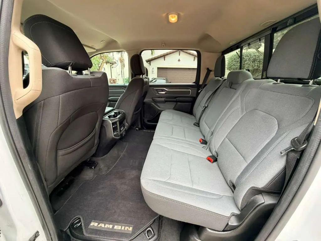 Ram 1500 Crew Cab - Thumbnail 14