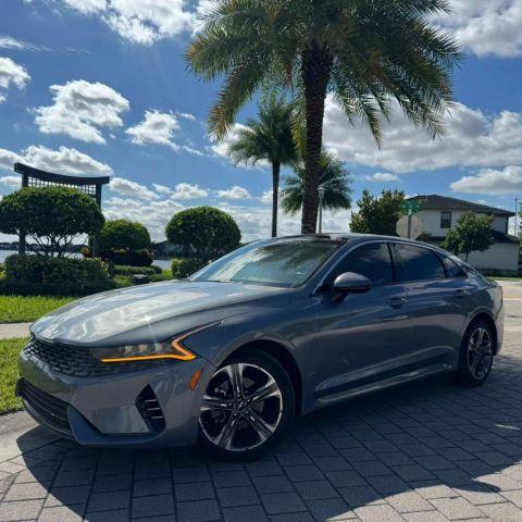 Hyundai Elantra - Thumbnail 15