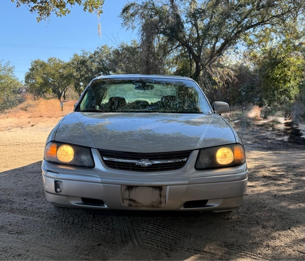 Chevrolet Impala Base - Thumbnail 2