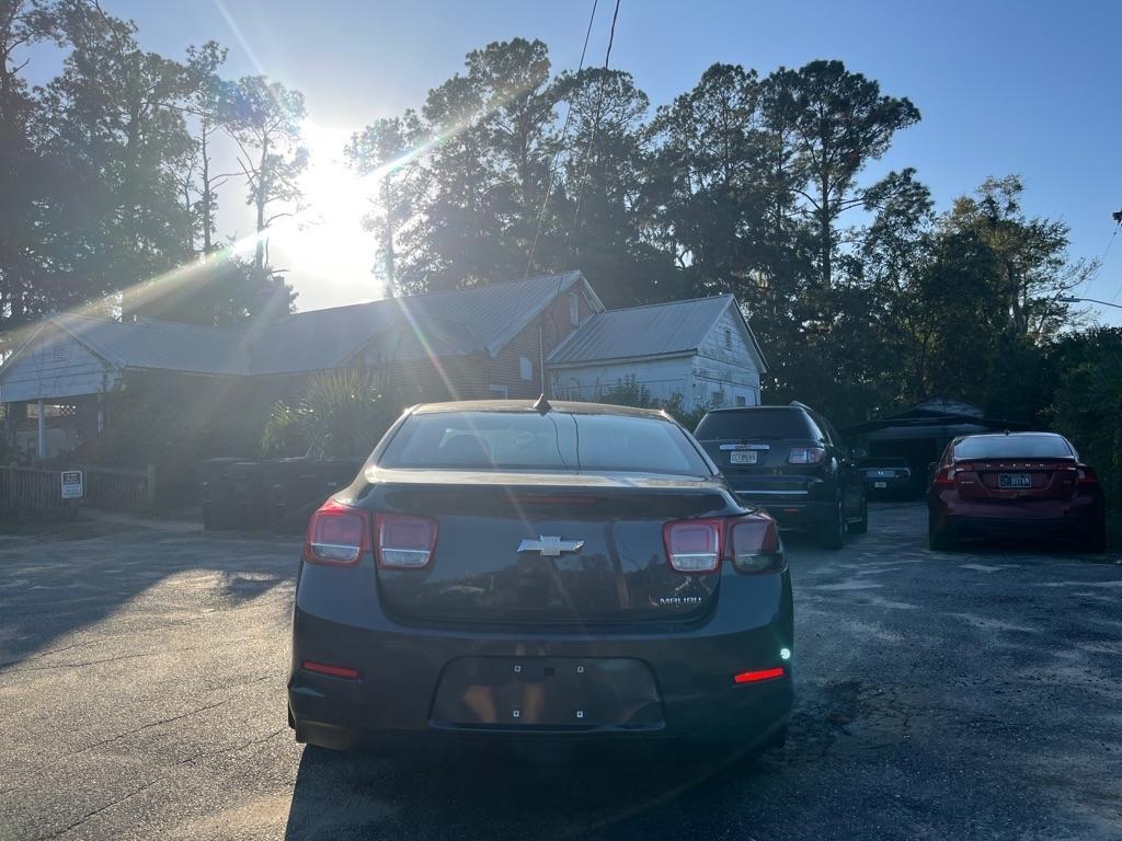 Chevrolet Malibu Ls - Thumbnail 6