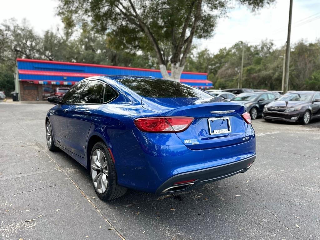 Chrysler 200 S - Thumbnail 4