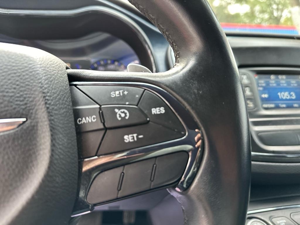 Chrysler 200 S - Thumbnail 19