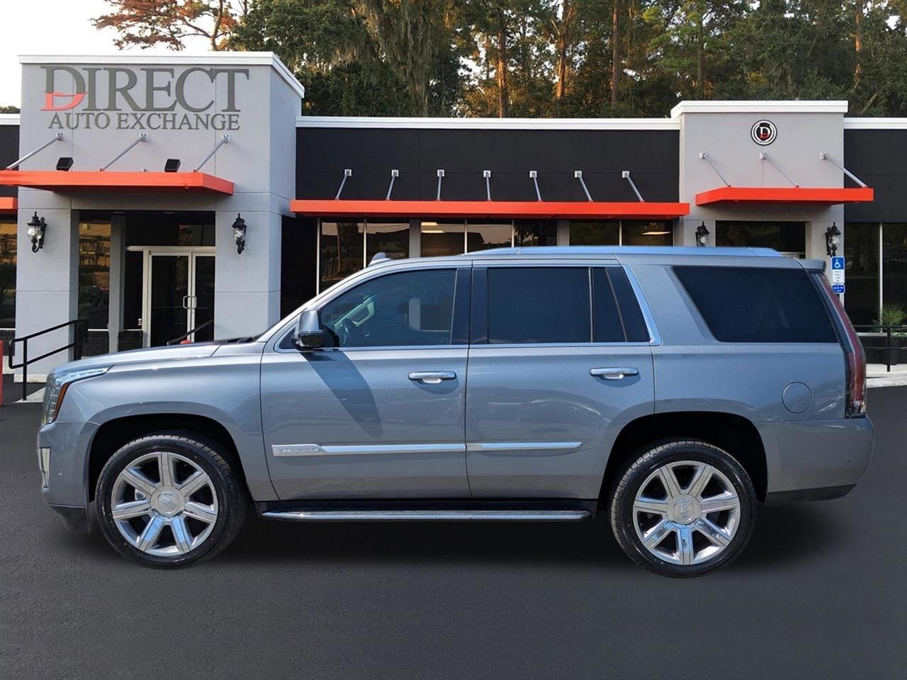 Cadillac Escaladeluxury 2Wd - Thumbnail 7