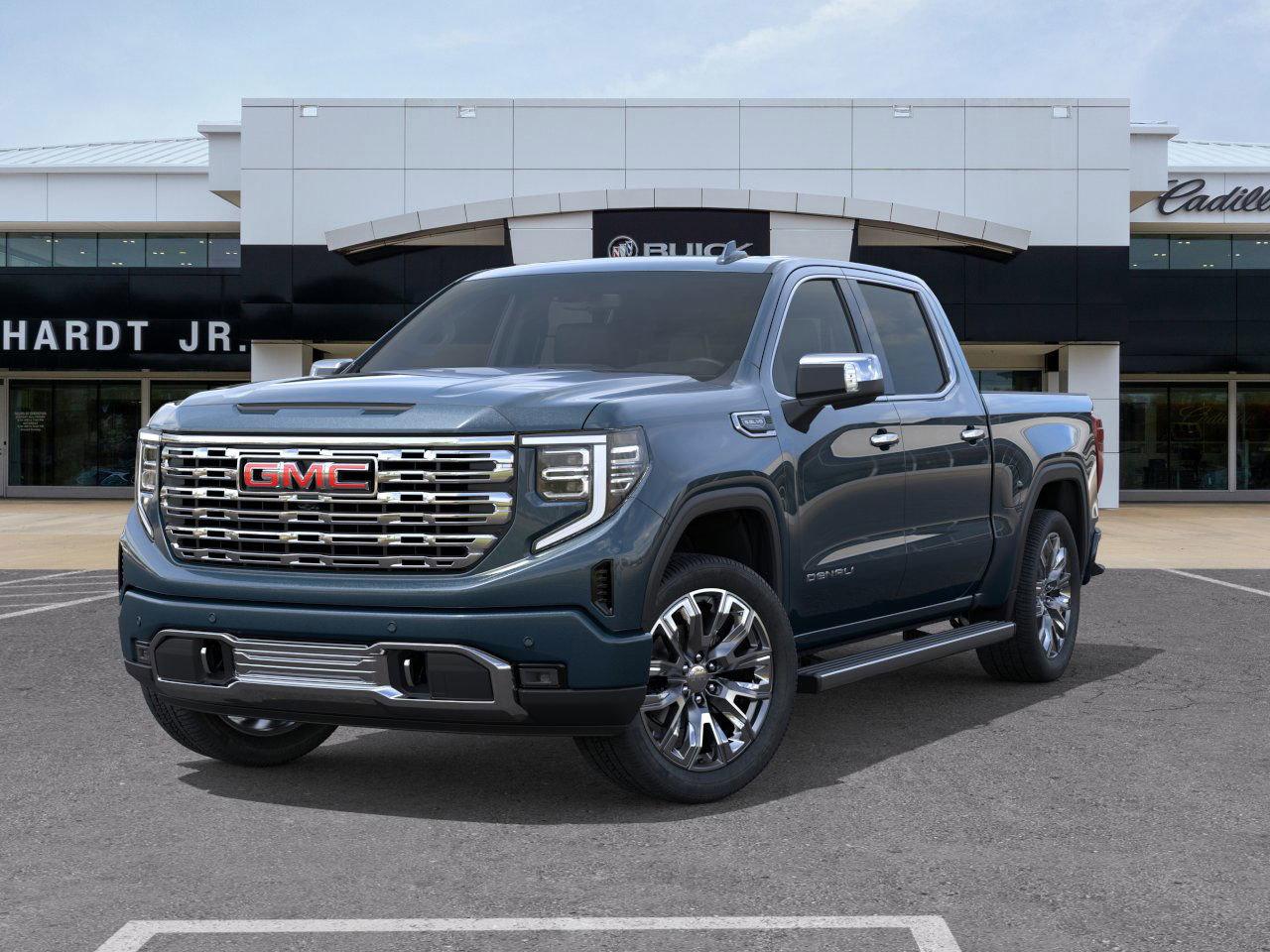 Gmc Sierra 1500 Denali Four Wheel Drive Crew Cab - Thumbnail 8